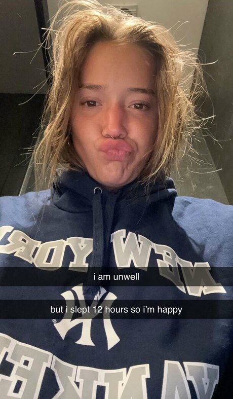 Olivia Ponton porn star picture