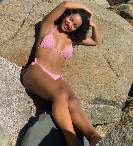 Gleici Damasceno star perfect pics