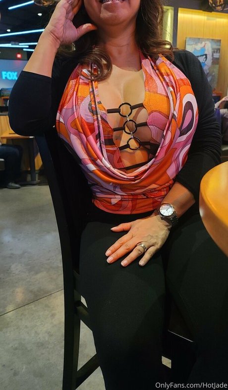 milf yoga onlyfans free nude picture