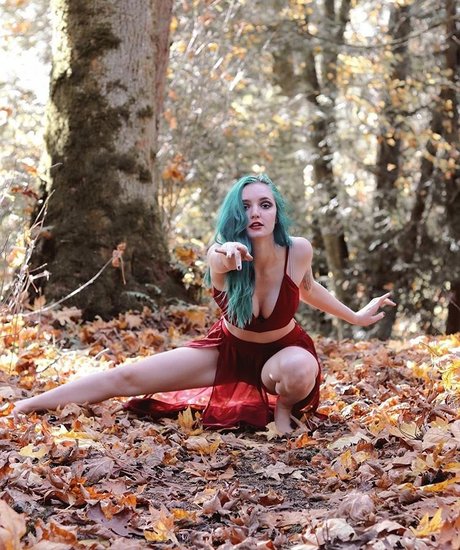 tiny onlyfans naked gallery