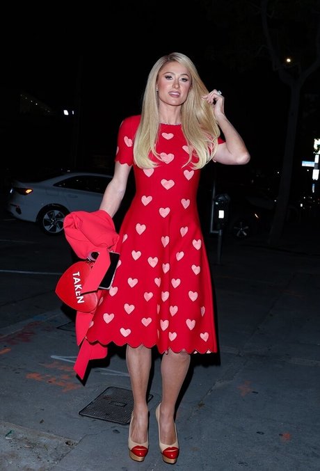 Paris Hilton model porn gallery