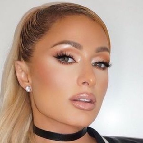 Paris Hilton model pornographic archive