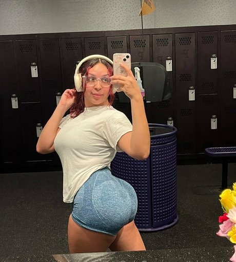 Virgogirrl hot pornstar photos