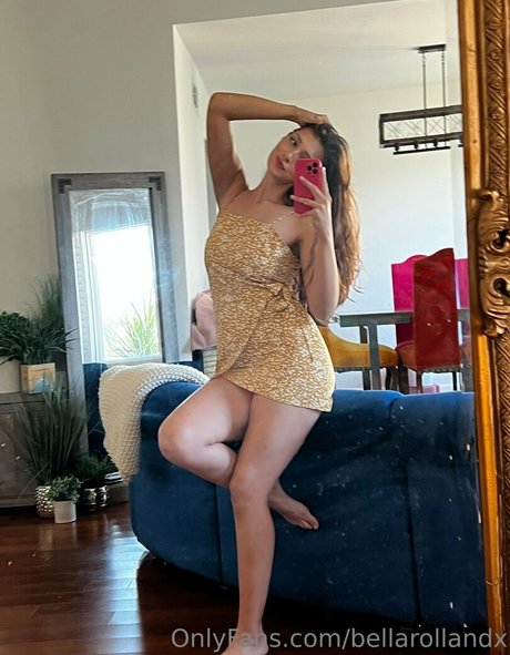 Bellarollandx Profile pic