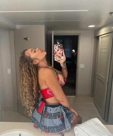 latto777 star gallery