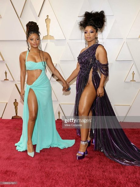 Halle Bailey nice actress image