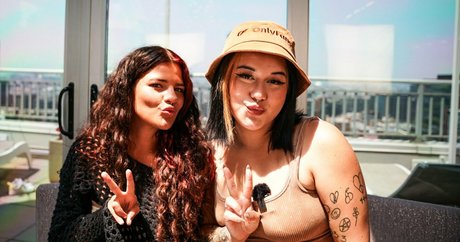 issameg free actress photo