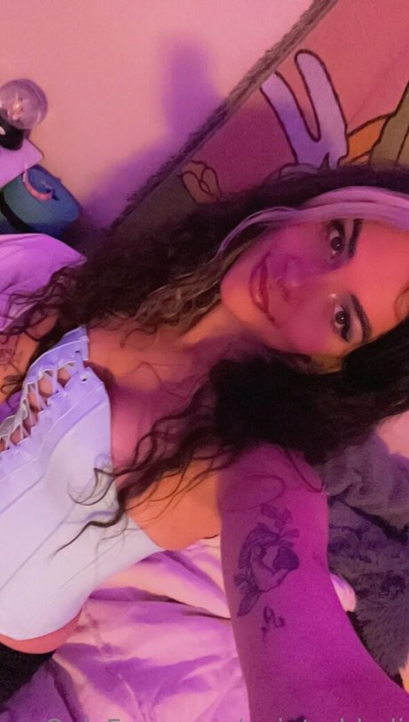 issameg star nice photo