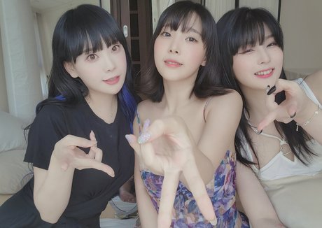 blonde midget onlyfans perfect img