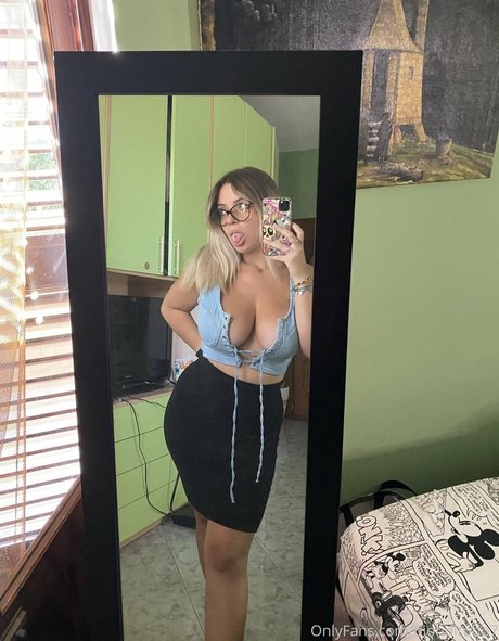 Bionditudo7 hot star photo