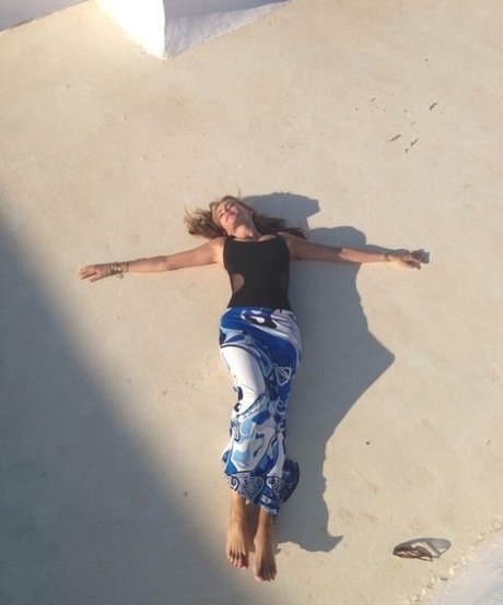 Sofia Vergara perfect model pictures