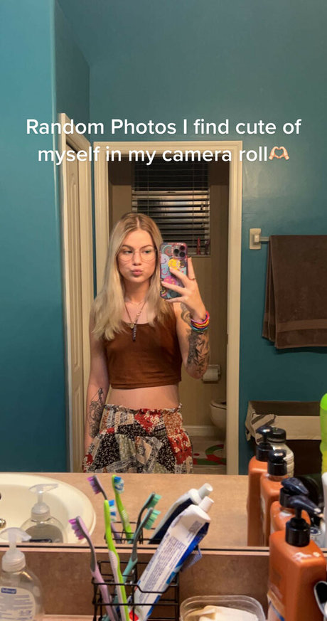 Gingiehippie pornographic model pictures