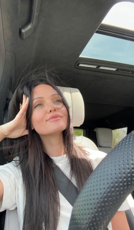 perfect shemale onlyfans porno pic