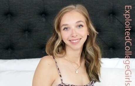 Excogi nude pornstar picture