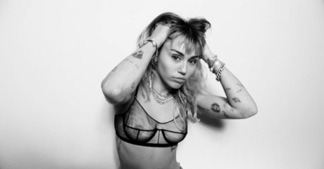 unknown onlyfans hot xxx pic