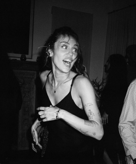 asian bbw onlyfans sexy pics