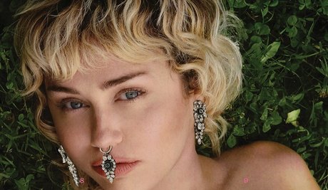 mom daughter onlyfans hot sexy img