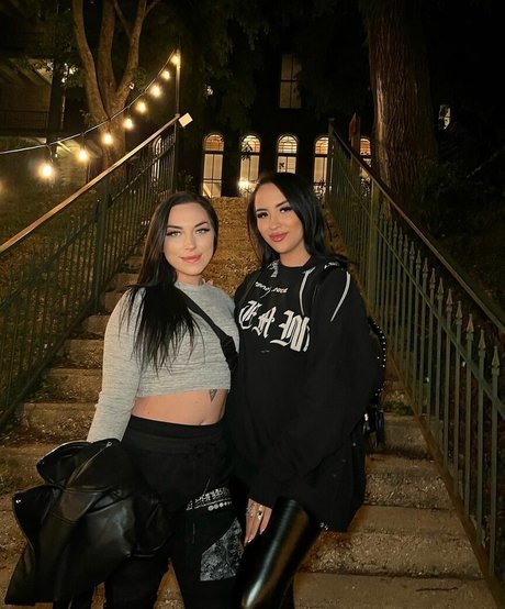 lesbian sex onlyfans beautiful nude galleries