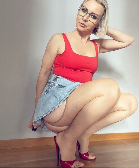 alex andra76 hd actress gallery