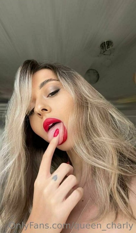 queen charly model best pics