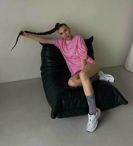 janice xxx actress galleries