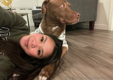 yourangeldarling Profile pic