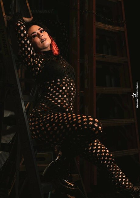 Killer Kelly sex pornstar pic
