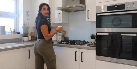 Leila Berisha model nudes galleries