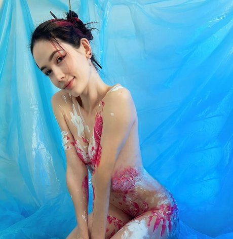 B u l o c h k a sexy pornstar photo