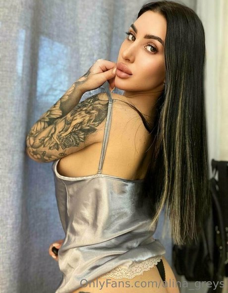 alina greys top actress image