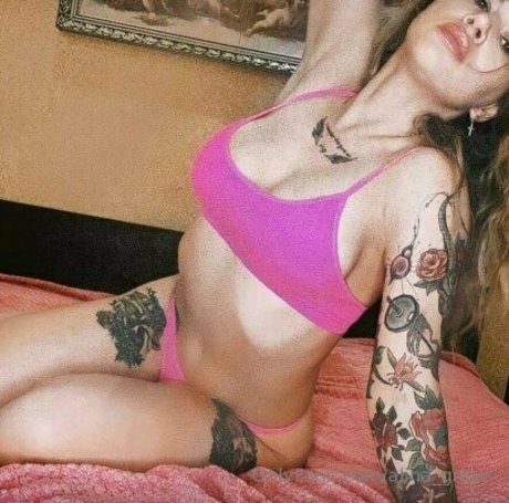 alina greys star top gallery