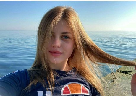 18 free onlyfans art naked pic