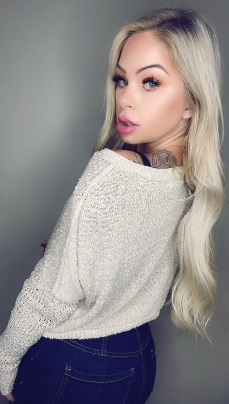 big tits curvy onlyfans beautiful nude img