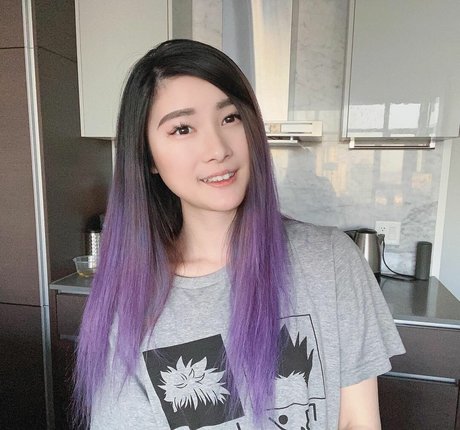 lily275 star hot galleries