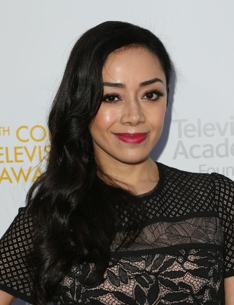 Aimee Garcia model hd photos