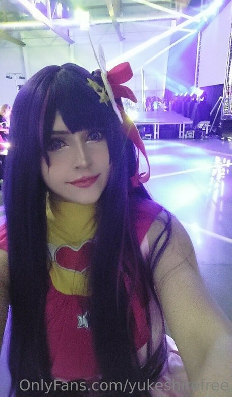 yukeshirofree top model image