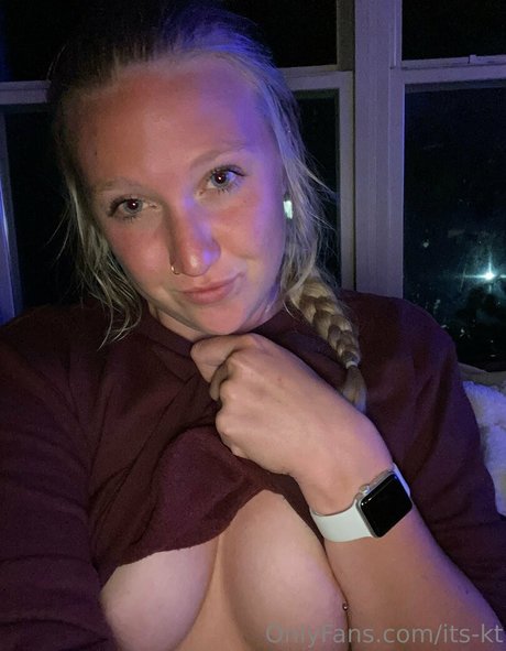 its kt hot pornstar photos