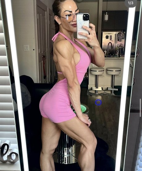 Tina Nguyen pretty model galleries