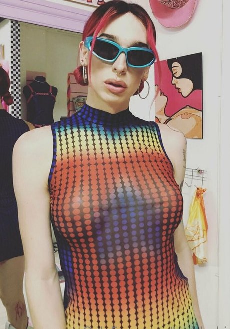 tsgirlrubi hot pornstar picture