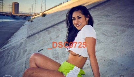 Cassie Steele star free gallery