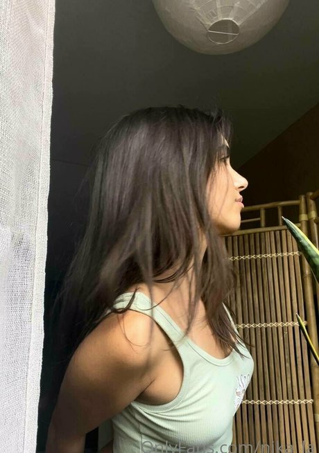 nika la exclusive model galleries