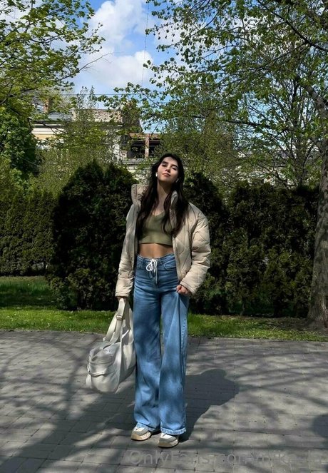 nika la nice model images