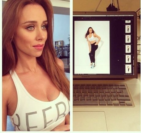 Una Healy pornstar adult pic