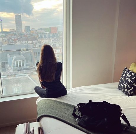 curvy girls onlyfans sexy naked picture