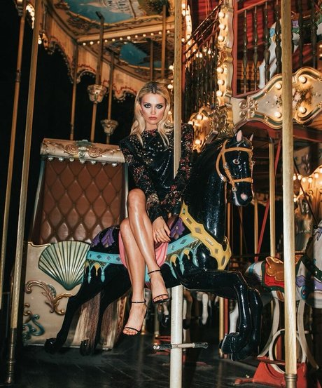 asian dp onlyfans art nude gallery