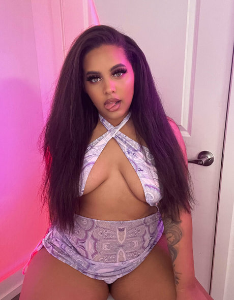 livinwithloren pretty pornstar archive