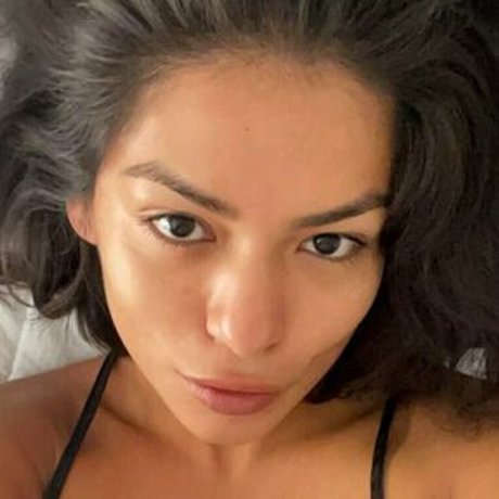 BeautyWithTrinity pornstar adult images