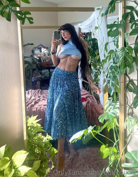 mollydixx2 model high quality img