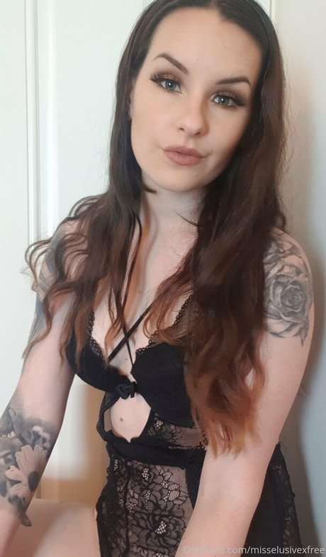 misselusivexfree porn model pic