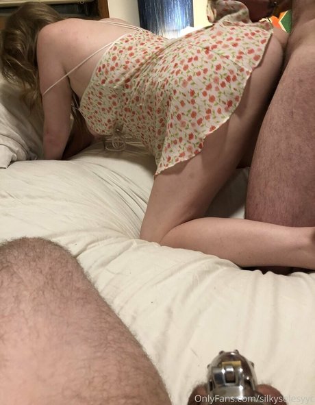 silkysolesyyc perfect model pic